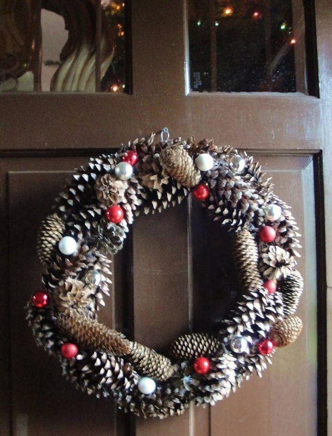 Painted Pinecone Wreath