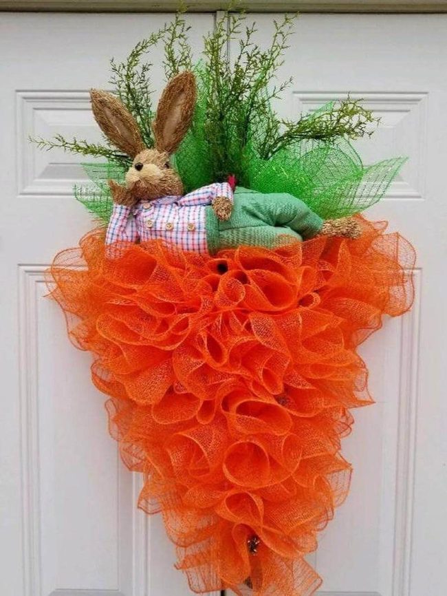 Orange Carrot Spring Wreath
