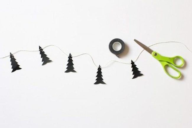 Black Tree Twine Garland