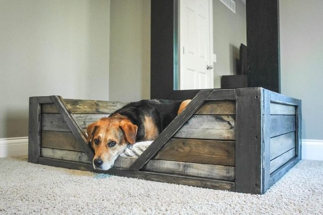 Leaning Mirror Expands Wooden Warmth