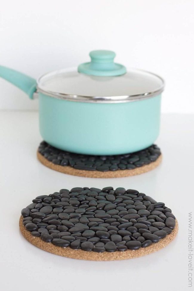 Pebble Kitchen Trivets