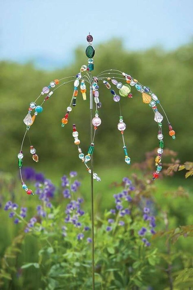 Spinning Bead Garden Catch
