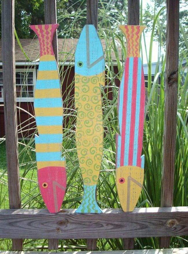 Wooden Fish Garden Fence Art