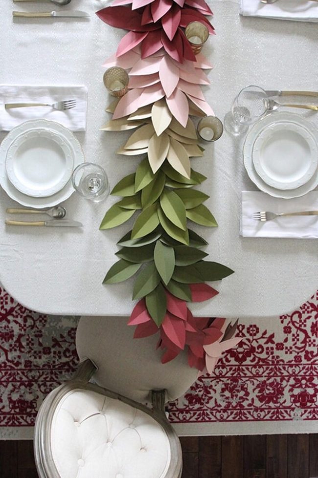 Emerald Leaf Garland Statement