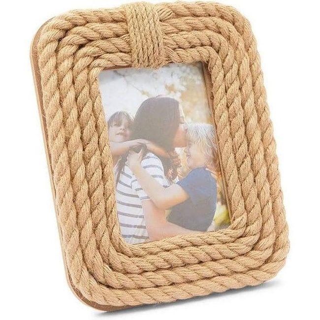 Woven Rope Frame Warmth