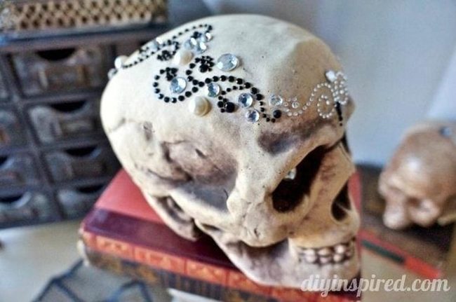 Rhinestone Skulls Dark Sparkle