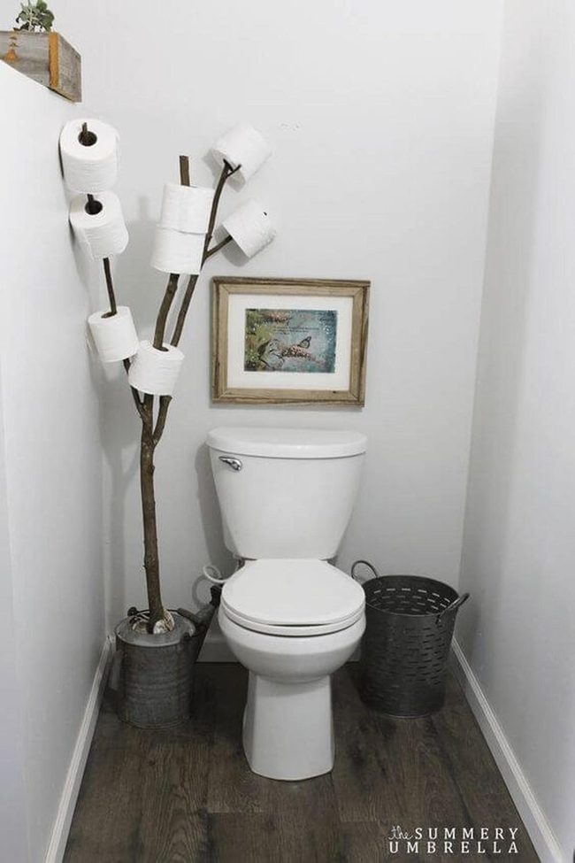 Natural Wood Tree Holder