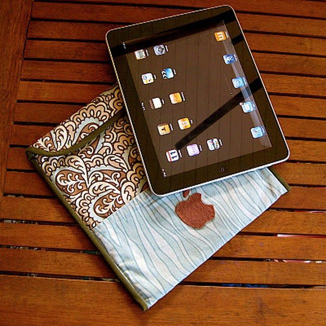 Wood Grain Tablet With Patterned Sleeves
