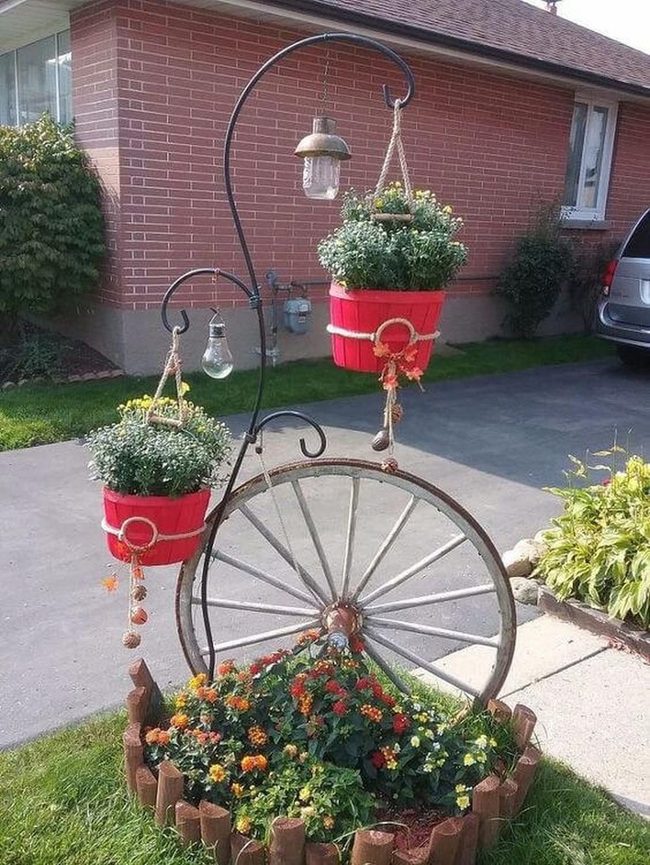 Red Flowers, Vintage Wheel