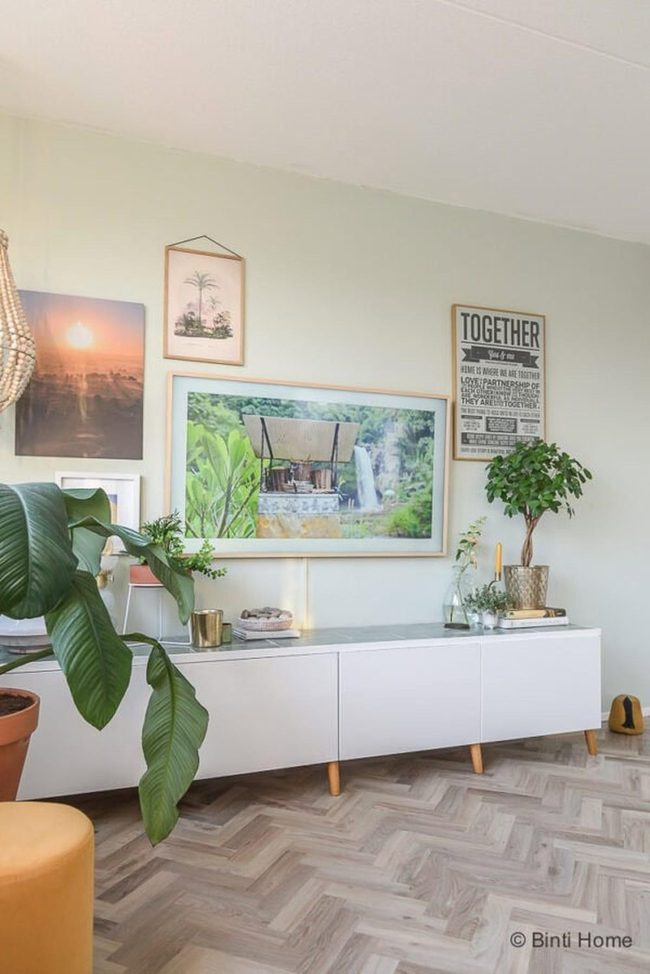 Tiles Transform Besta Into Sideboard