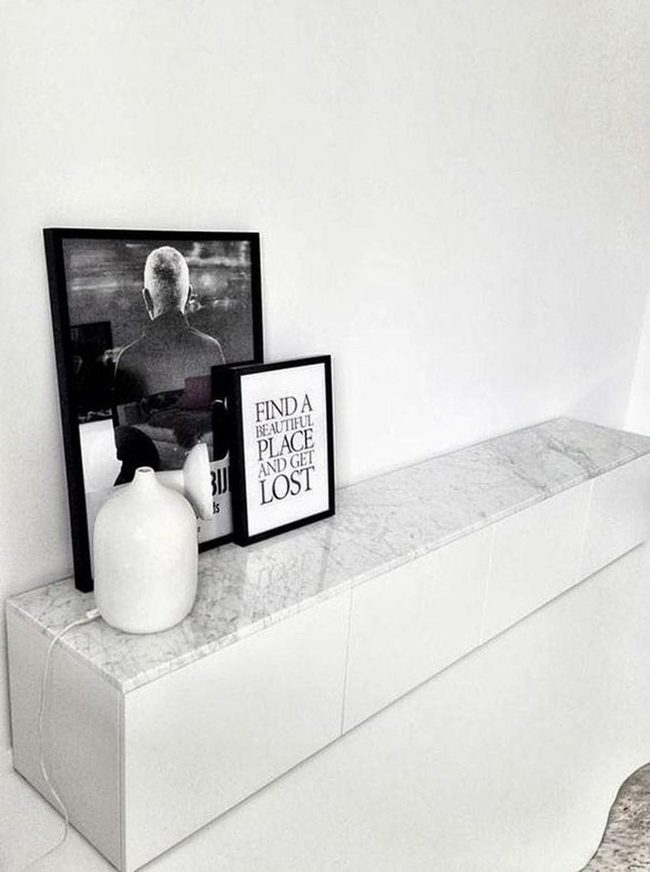 White Marble Minimalism
