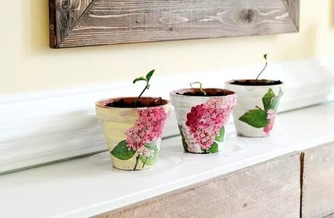 Colorful Napkin Terracotta Pots