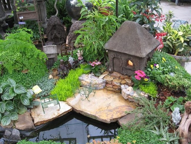 Stone Cottage Garden Retreat
