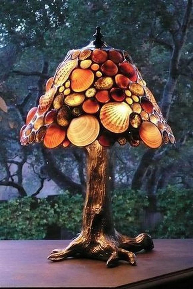 Seashell Bedside Lamp Glow