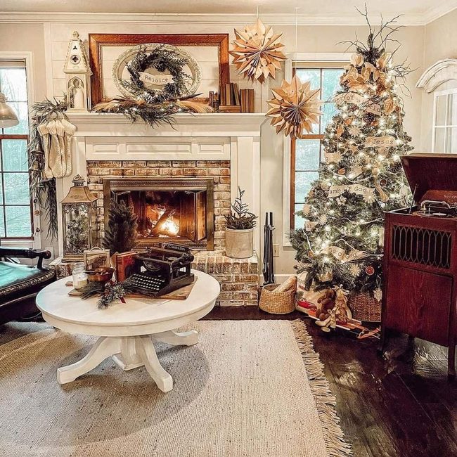 Evergreen Glow Vintage Interior