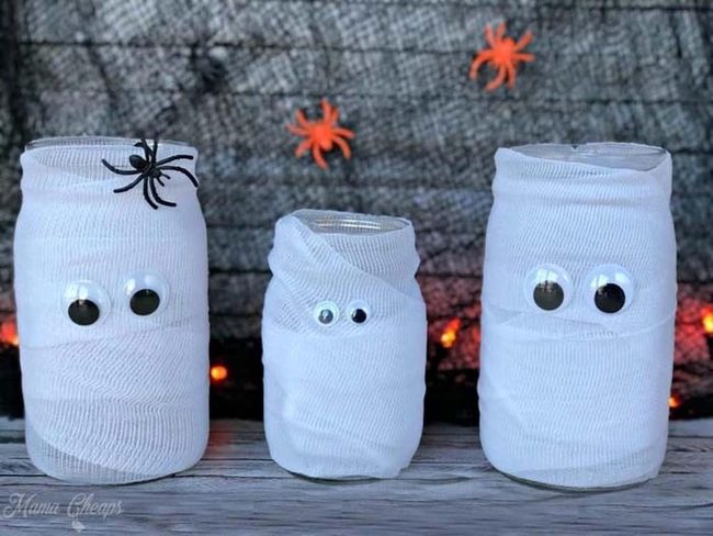 Gauze-Wrapped Googly Eye Jars
