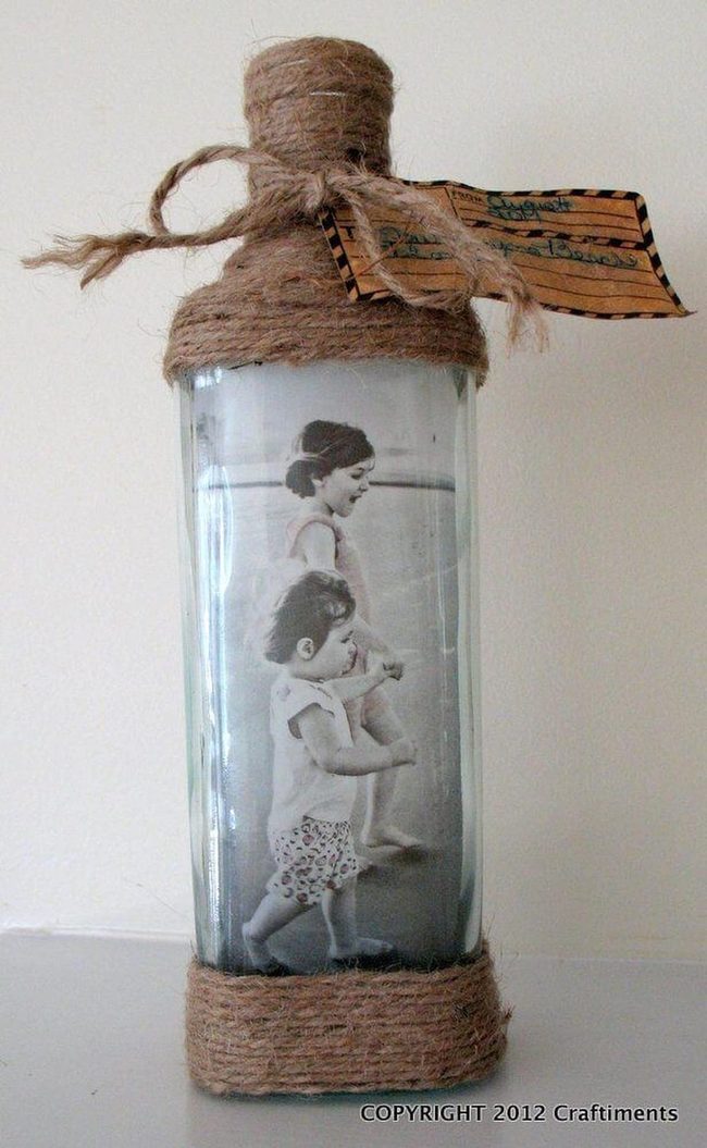 Illuminated Bottle Photo Memory