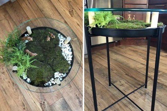 Glass And Green Living Tables