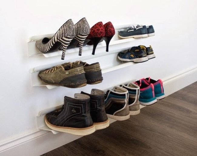 Suspended Metal Shoe Wall