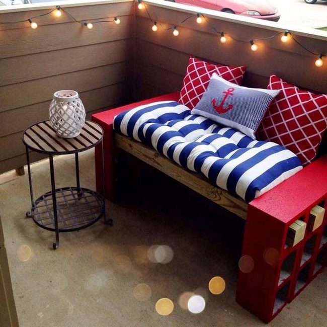 Stacked Cinder Block Seating