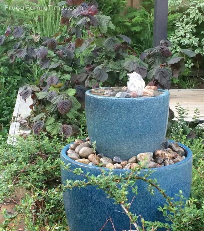 Blue Ceramic Pot Fountain