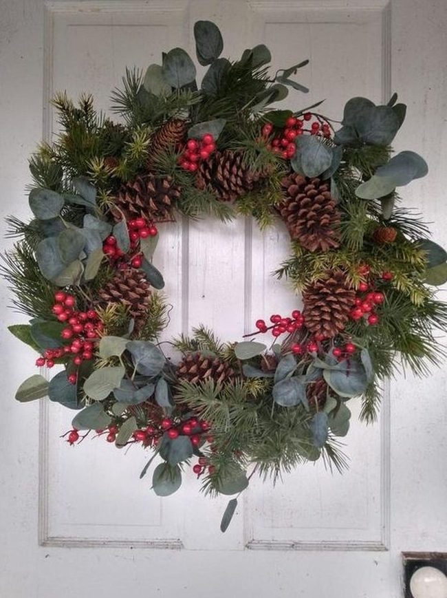 Red Berry Pine Wreath