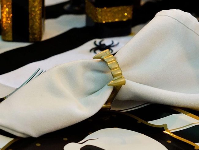 Gold Claw Napkin Rings