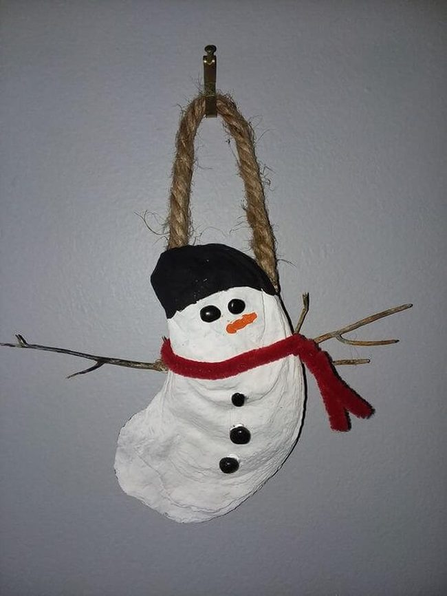Oyster Shell Snowman