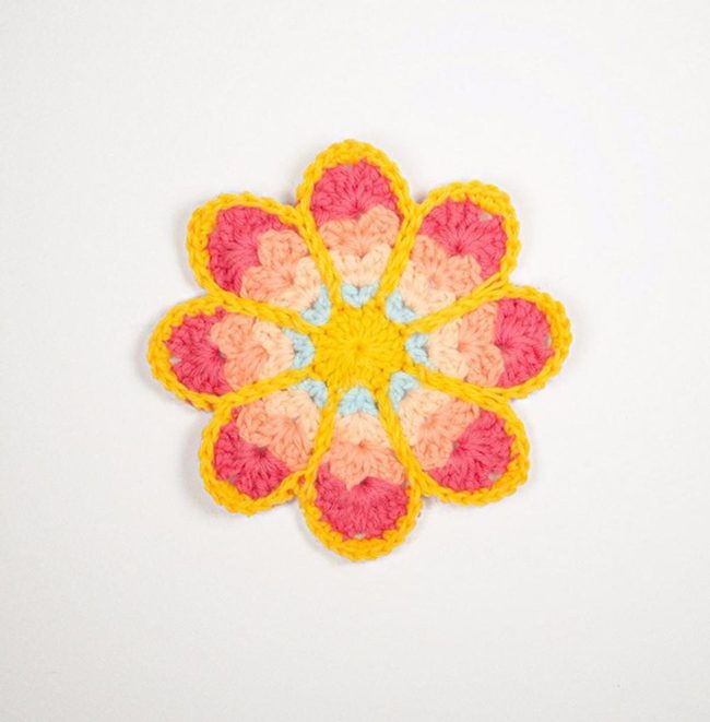 Yellow Outlined Crochet Flowers