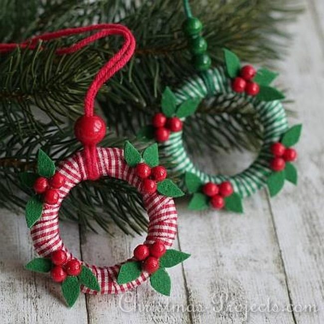Red And Green Striped Yarn Wreaths