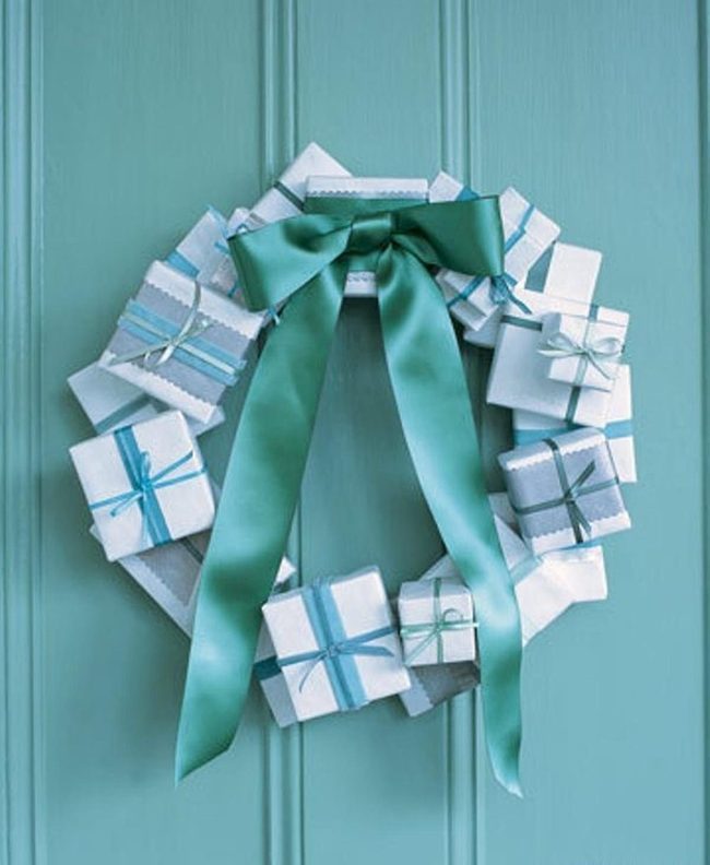 Teal Bow Gift Box Wreath