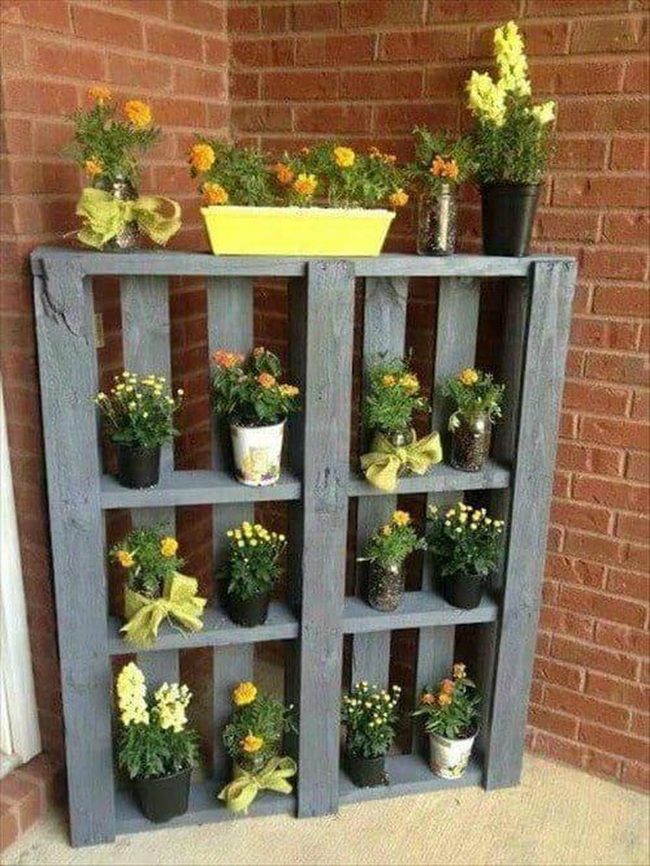 Weathered Gray Vertical Plant Tower