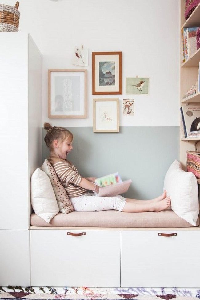 Green Reading Nook Retreat