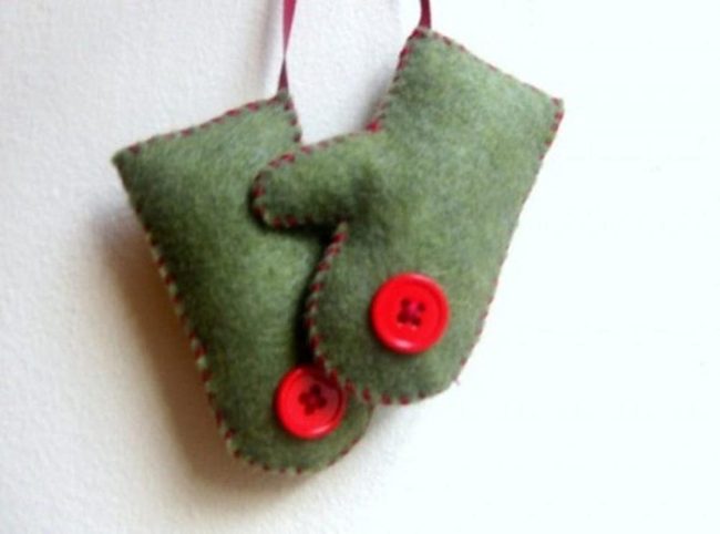 Green Felt Mittens Red Buttons
