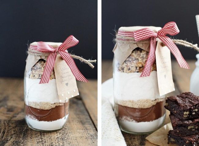 Layered Chocolate Mason Jar Desserts
