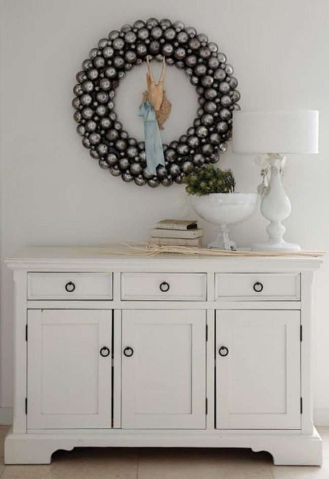 Black Sphere Statement Wall