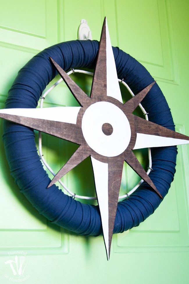 Navy Compass Wreath Bright Green Door