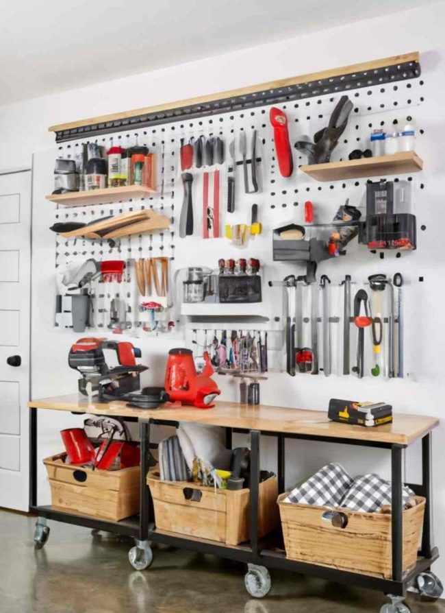 Iron Accents Transform Garage Entry