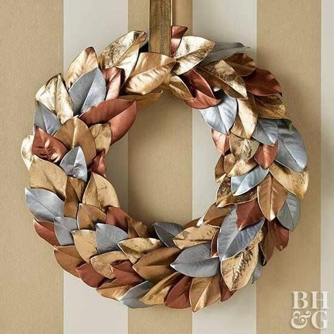 Metallic Autumn Leaf Wreath