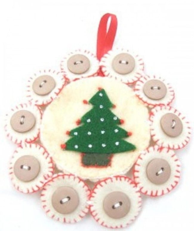Green Felt Tree With Red Speckles