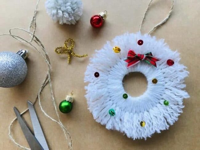 Colorful Yarn Wreath Ornaments