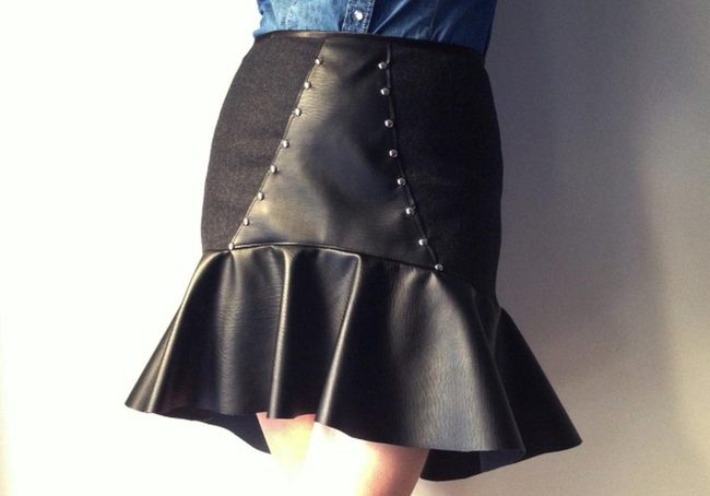 Black Leather Ruffled Punk Skirt