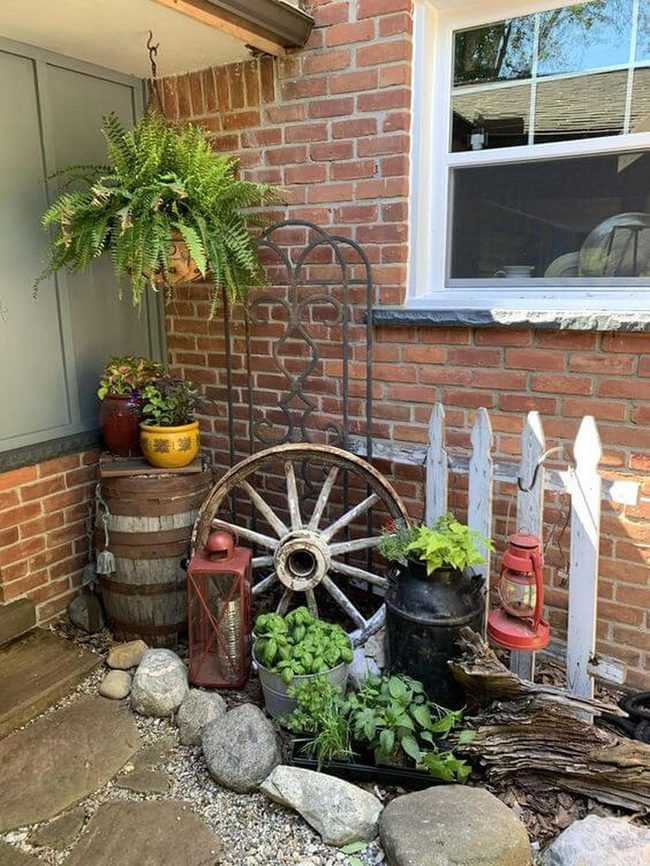 Weathered Wagon Wheels Garden