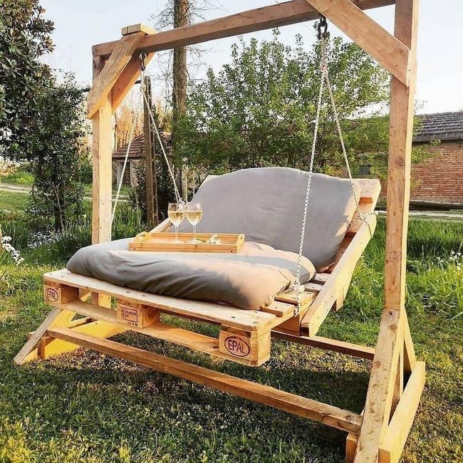 Rope-Suspended Wooden Daybed