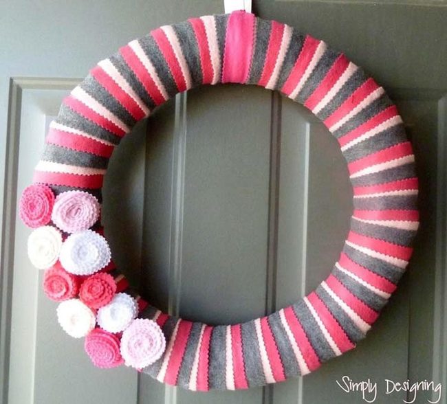 Pink Felt Wreath Spring Welcome