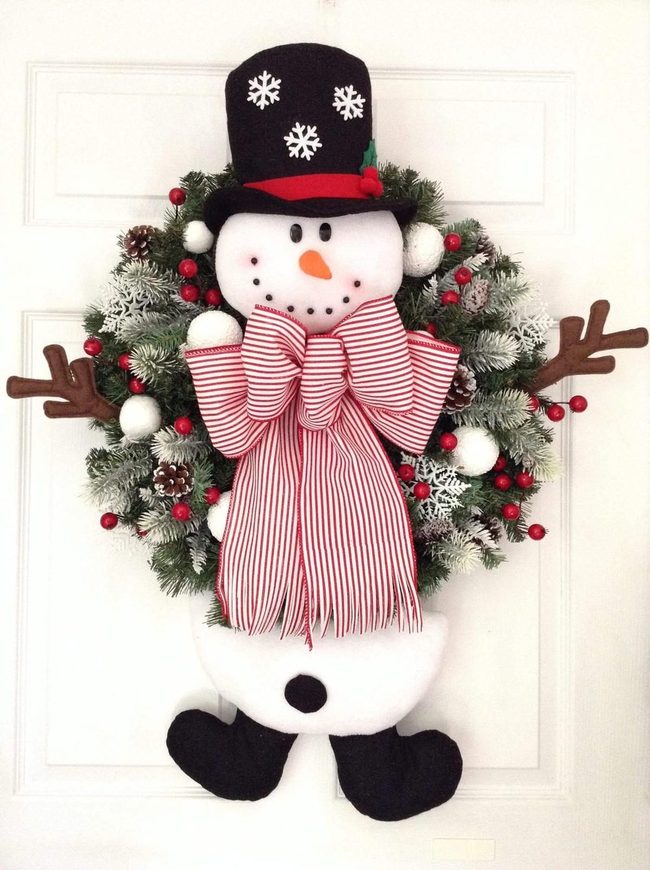 Evergreen Snowman Door Wreath