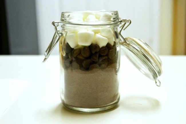 Layered Chocolate Marshmallow Gift