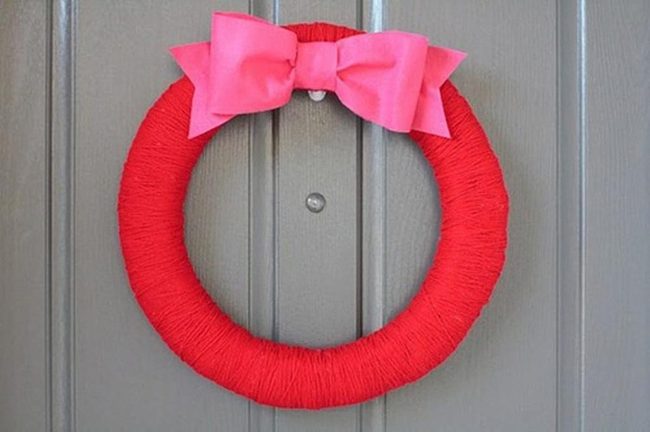 Red Yarn Wreath, Gray Door