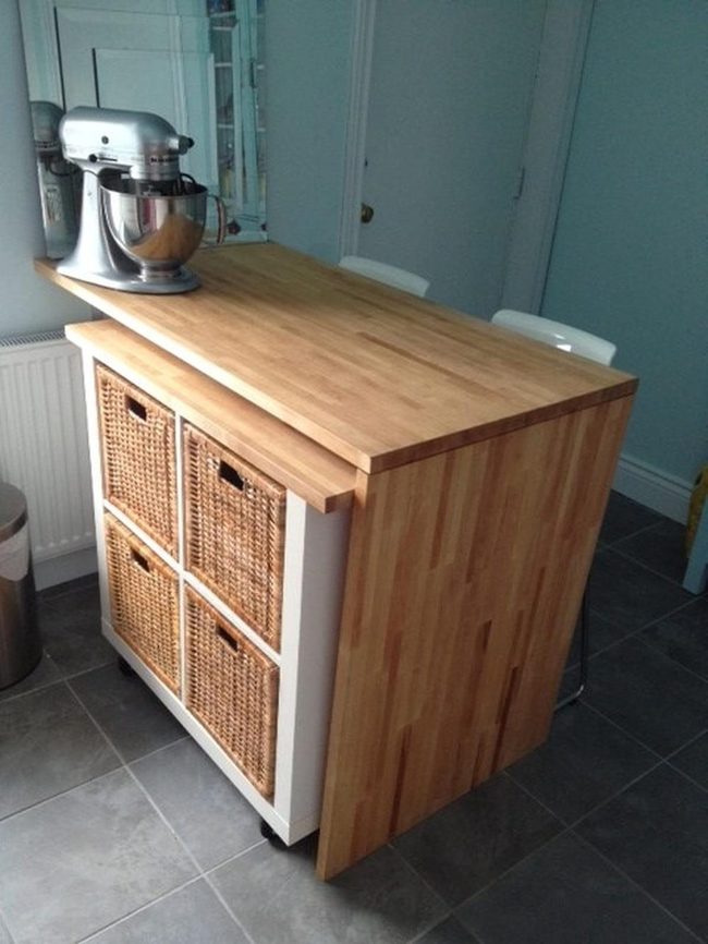 Light Wood Island, Blue Kitchen Heart