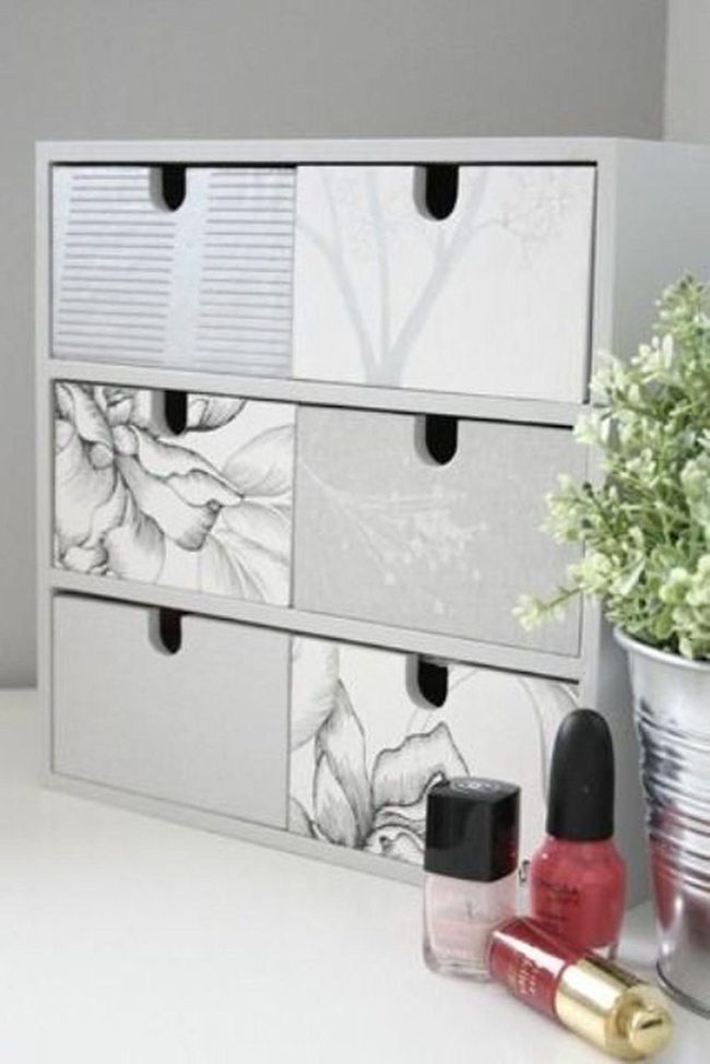 Black And White Floral Drawers
